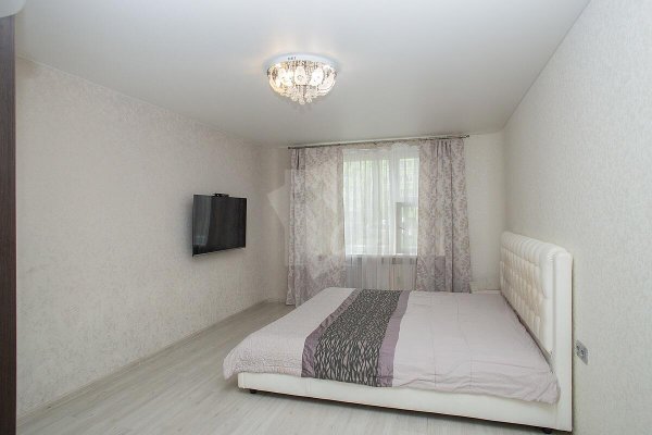 3-комнатная квартира по адресу Колесникова ул., д. 6 - фото 3