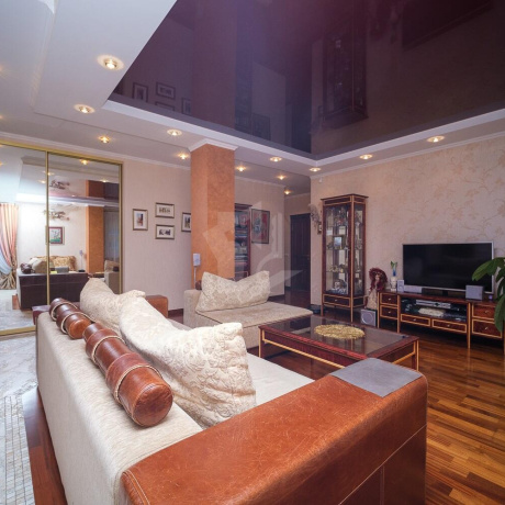 Фотография 3-комнатная квартира по адресу Тимошенко ул., д. 8 - фото 2