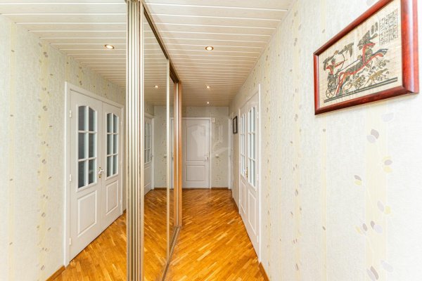 3-комнатная квартира по адресу Обойная ул., д. 4 к. 1 - фото 16