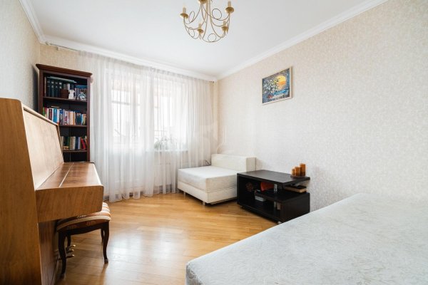 3-комнатная квартира по адресу Есенина ул., д. 79 - фото 15