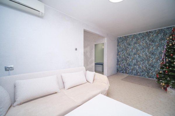 2-комнатная квартира по адресу Коласа ул., д. 43 к. 2 - фото 5