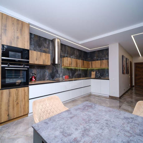 Фотография 3-комнатная квартира по адресу Макаенка ул., д. 12 к. б - фото 2