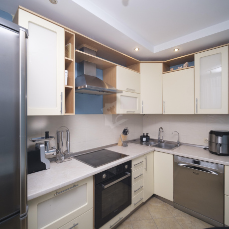 Фотография 3-комнатная квартира по адресу Есенина ул., д. 79 - фото 3