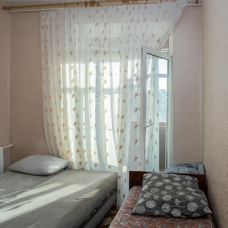 Фотография 3-комнатная квартира по адресу Карвата ул., д. 34 - фото 2