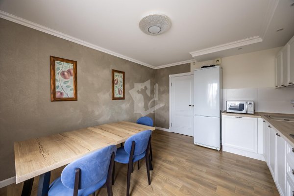 5+ -комнатная квартира по адресу Машерова просп., д. 54 - фото 9