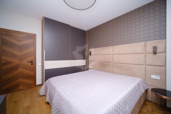 3-комнатная квартира по адресу Макаенка ул., д. 12 к. б - фото 17