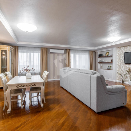 Фотография 5+ -комнатная квартира по адресу Машерова просп., д. 54 - фото 12