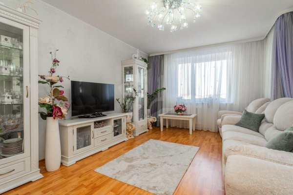 3-комнатная квартира по адресу Охотская ул., д. 145 - фото 16