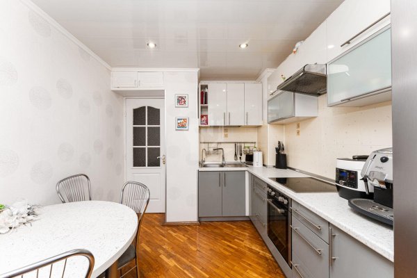 3-комнатная квартира по адресу Обойная ул., д. 4 - фото 5