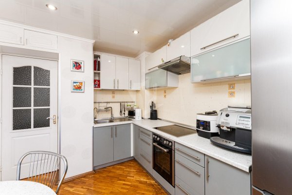 3-комнатная квартира по адресу Обойная ул., д. 4 - фото 7