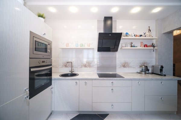 3-комнатная квартира по адресу Дзержинского просп., д. 76 - фото 3