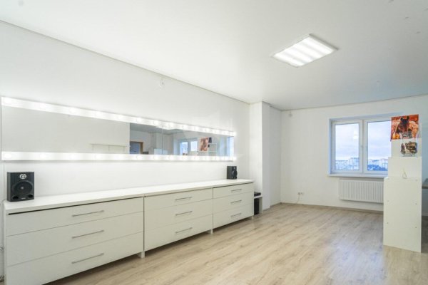 3-комнатная квартира по адресу Дзержинского просп., д. 127 - фото 5