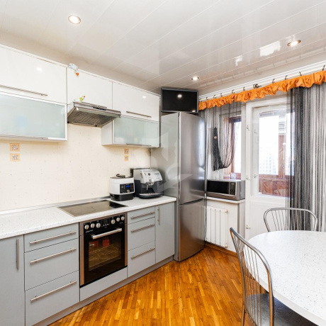 Фотография 3-комнатная квартира по адресу Обойная ул., д. 4 - фото 9