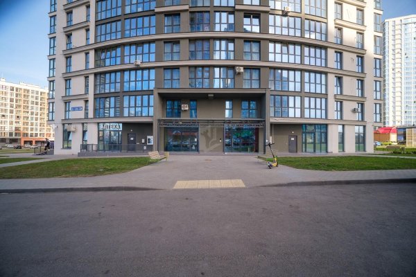 1-комнатная квартира по адресу Игоря Лученка ул., д. 24 - фото 17