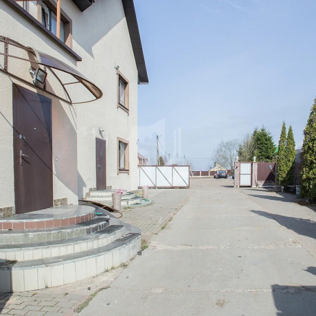 Фотография Сдается офисное помещение по адресу аг. Хатежино, Комсомольская ул., д. 20 к. в - фото 15