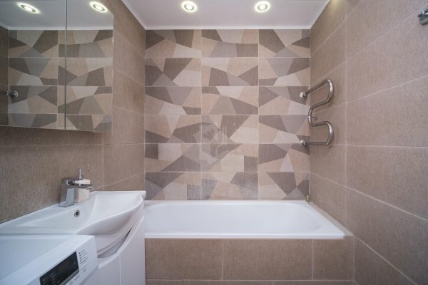 2-комнатная квартира по адресу Победителей просп., д. 135 к. а - фото 18