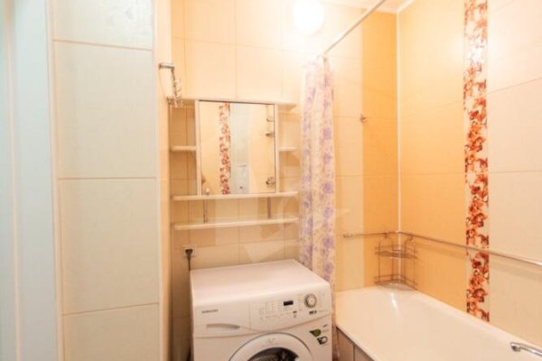 1-комнатная квартира по адресу Александрова ул., д. 6 - фото 11
