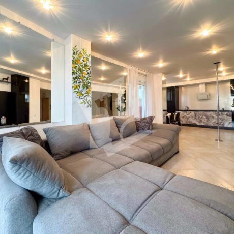 Фотография 3-комнатная квартира по адресу Победителей просп., д. 27 - фото 2