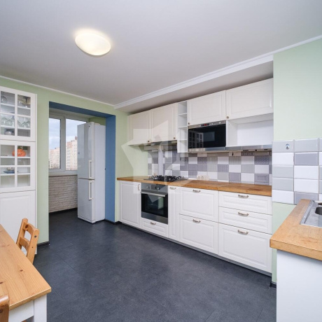 Фотография 3-комнатная квартира по адресу Скрипникова ул., д. 34 - фото 2