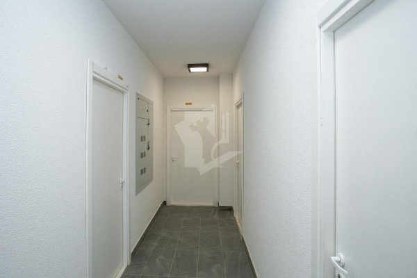 1-комнатная квартира по адресу Леонида Щемелёва ул., д. 30 - фото 7