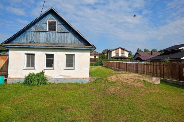 Продается полдома г. Заславль, Центральная ул., д. 14 - фото 3