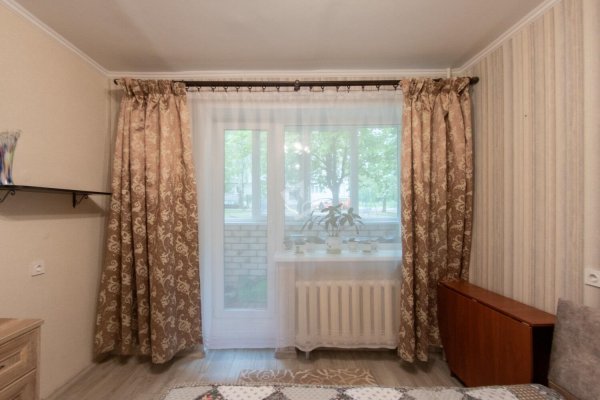 2-комнатная квартира по адресу Микрорайон 1 м-н, д. 4 - фото 3