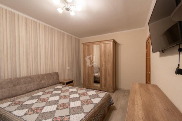 2-комнатная квартира по адресу Микрорайон 1 м-н, д. 4 - фото 4