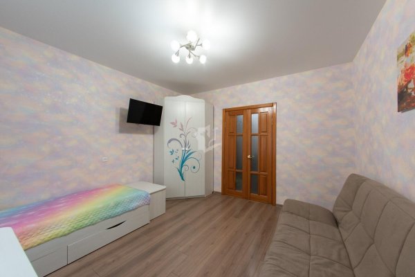 2-комнатная квартира по адресу Микрорайон 1 м-н, д. 4 - фото 6