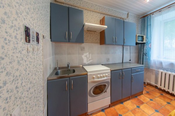 2-комнатная квартира по адресу Микрорайон 1 м-н, д. 4 - фото 8