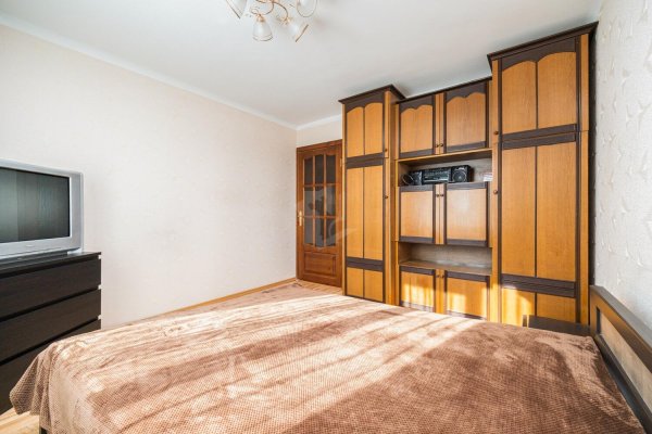 2-комнатная квартира по адресу Есенина ул., д. 113 - фото 4