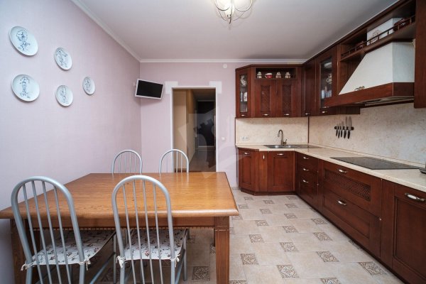 4-комнатная квартира по адресу Берута ул., д. 15 к. 2 - фото 2