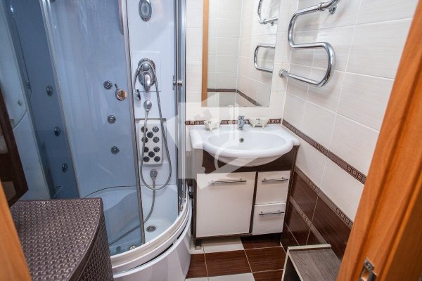 1-комнатная квартира по адресу Ангарская ул., д. 50 - фото 10