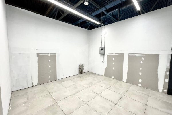 Сдается торговое помещение по адресу г. Минск, Скрипникова ул., д. 47 - фото 4