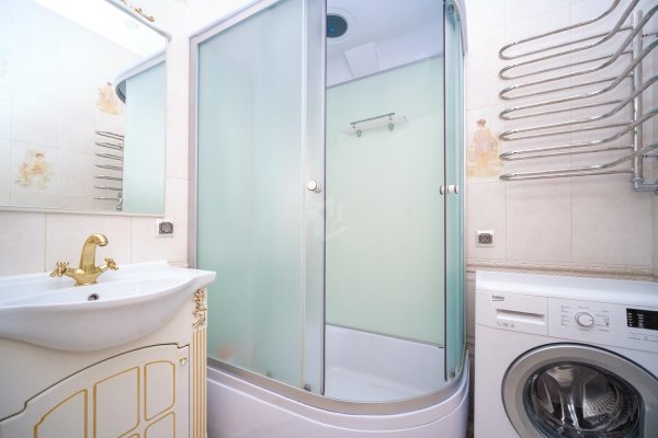 2-комнатная квартира по адресу Партизанский просп., д. 56 - фото 18