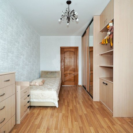 Фотография 4-комнатная квартира по адресу Притыцкого ул., д. 72 - 10