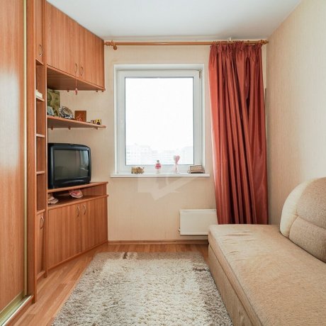 Фотография 4-комнатная квартира по адресу Притыцкого ул., д. 72 - 12