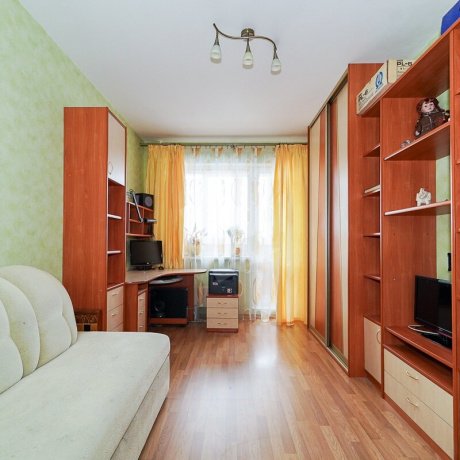 Фотография 4-комнатная квартира по адресу Притыцкого ул., д. 72 - 14