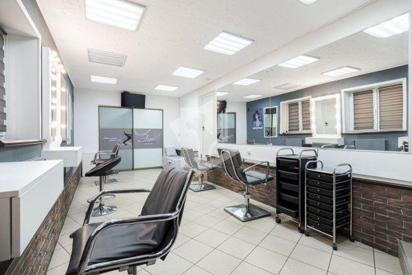 Продается торговое помещение по адресу г. Минск, Гая ул., д. 4 к. 1 - фото 1