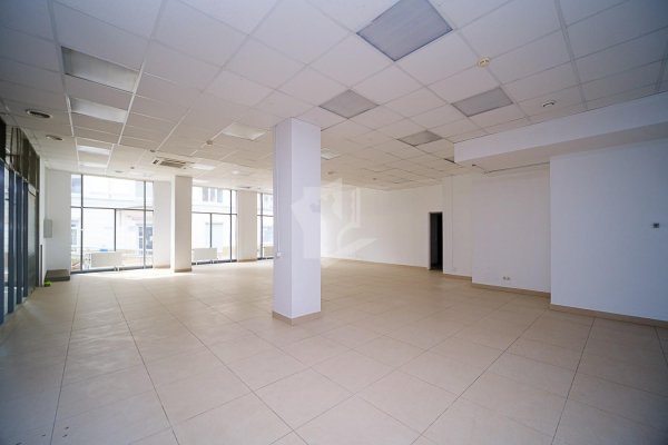 Сдается торговое помещение по адресу г. Минск, Московская ул., д. 22 - фото 1