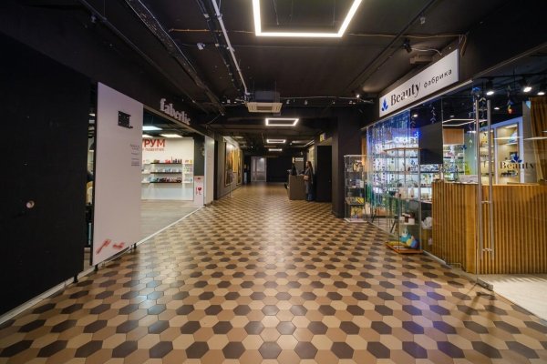 Сдается торговое помещение по адресу г. Минск, Немига ул., д. 5 - фото 1