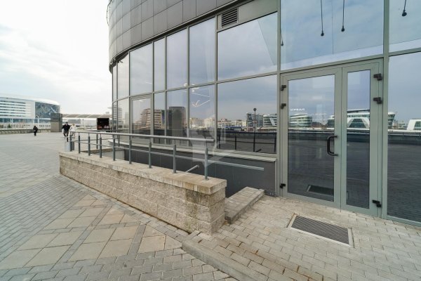 Сдается торговое помещение по адресу г. Минск, Победителей просп., д. 115 - фото 1