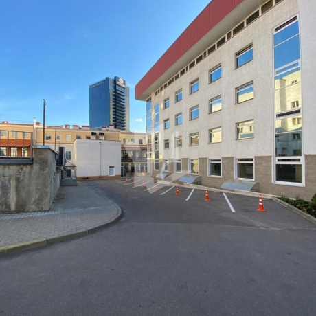 Фотография Сдается торговое помещение по адресу г. Минск, Замковая ул., д. 27 - фото 1