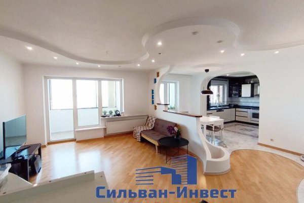 4-комнатная квартира по адресу Независимости просп., д. 181 - фото 1