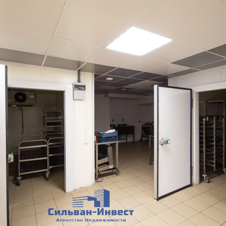 Фотография Сдается торговое помещение по адресу г. Минск, Купалы ул., д. 25 - фото 2