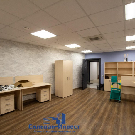 Фотография Сдается торговое помещение по адресу г. Минск, Купалы ул., д. 25 - фото 3