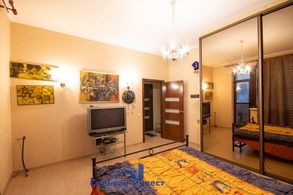 2-комнатная квартира по адресу Тепличная ул., д. 1 - фото 12