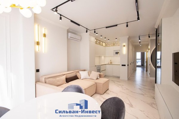 3-комнатная квартира по адресу Макаенка ул., д. 12 к. Б - фото 4