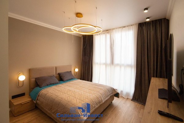 3-комнатная квартира по адресу Макаенка ул., д. 12 к. Б - фото 8