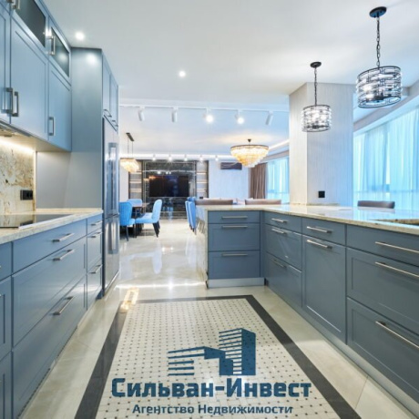 Фотография 5+ -комнатная квартира по адресу Победителей просп., д. 135 к. Б - фото 16