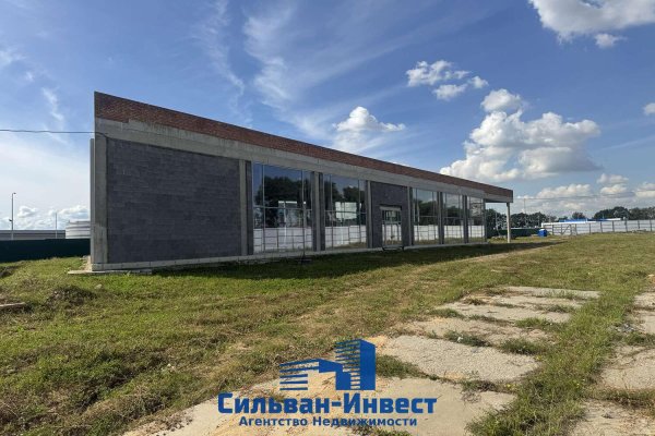 Продается торговое помещение по адресу д. Колядичи, Лазурная ул., д. 11 - фото 1